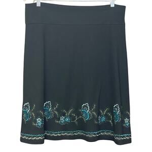 New York and Company skirt pull on stretch embroidered beaded comfy size large
